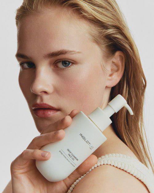Inglot Lab Deep Cleansing Face Gel - Give Us Beauty